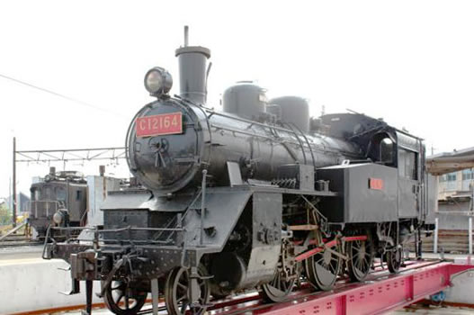 Ｃ１２形１６４号蒸気機関車