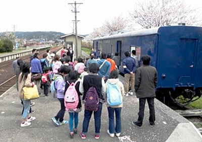 鉄道郵便車オユ10 2565