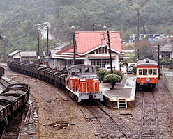 現役時の柵原駅