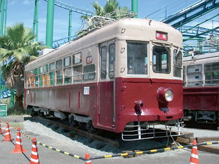 西日本鉄道北九州線621号(所有)香椎花園内レトロ電車パーク