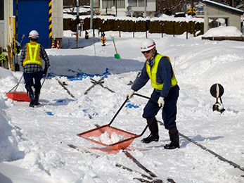 雪かき作業は、とっても大事