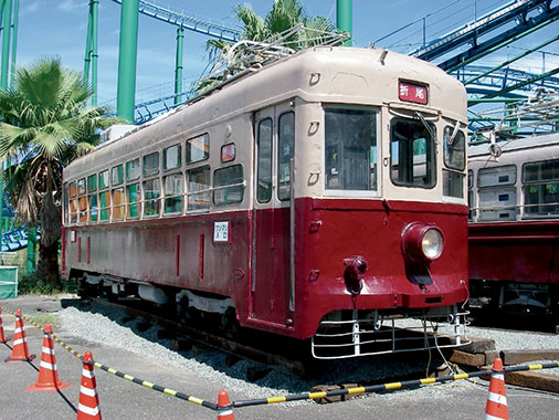 西日本鉄道北九州線６２１号（所有）香椎花園内レトロ電車パーク