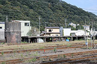 今庄駅構内の給水塔と給炭台