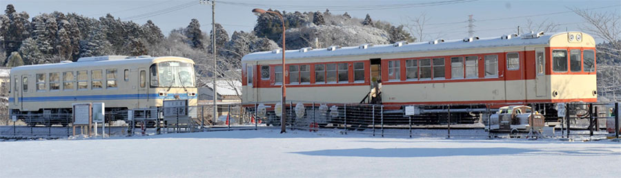 当地では珍しい雪のほっとパーク鉾田展示線（２０１１年１月１６日）