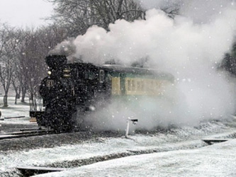 雪の中の運行（令和７年４月２９日撮影）