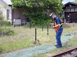 旧加悦ＳＬ広場の草刈りをはじめとした維持活動