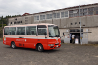 見学会会場（七戸駅）への送迎も
このバスを手配していただきました