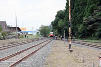 野辺地方のポイントまで行って
１番線に入れ換えます