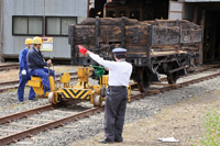 機関庫３番線からからは
トロッコが出されます